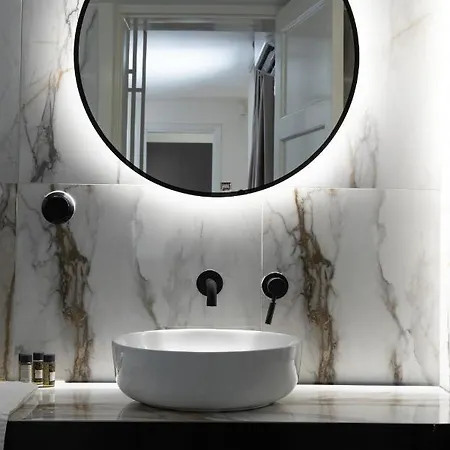 Meno With Private Terrace - Jaccuzzi, Acropolis View Apartment